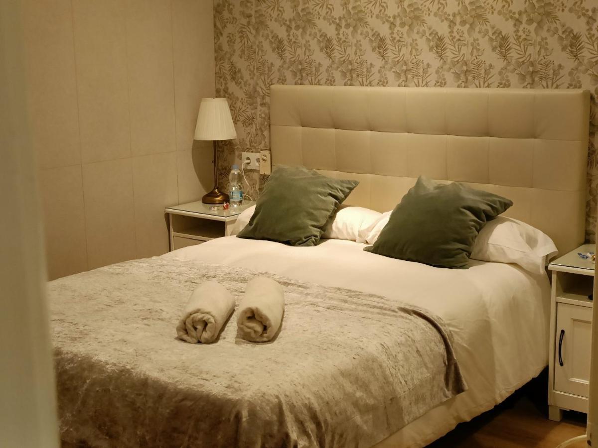 Triana Stay Seville Ngoại thất bức ảnh