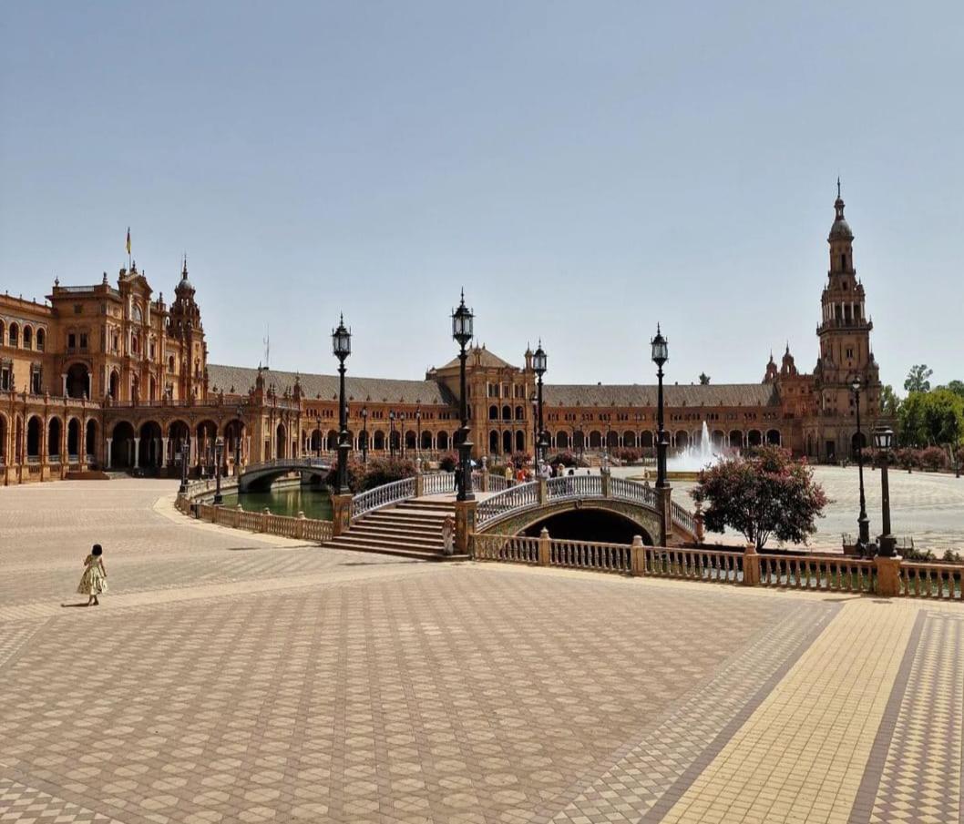 Triana Stay Seville Ngoại thất bức ảnh